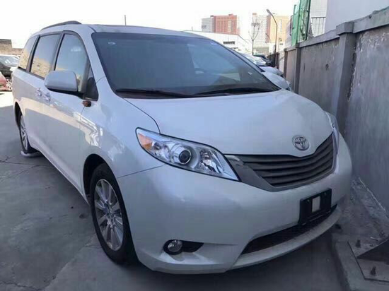 17款丰田塞纳顶配商务 豪华座驾特惠开启