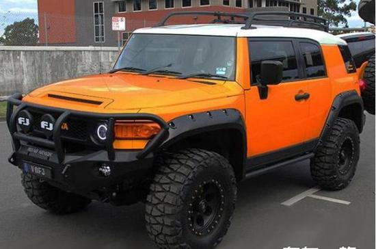 丰田FJ酷路泽帅气越野 霸气外露超值购