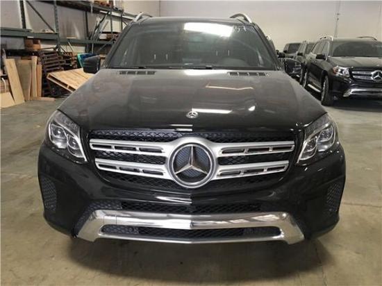 2017款奔驰GLS450现车 低价狂潮震撼来袭