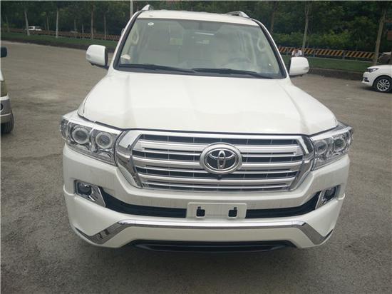 中东版丰田酷路泽4000 天津港现车报价