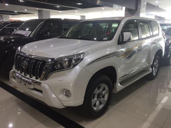 2017款丰田霸道2700 手续齐全最新优惠