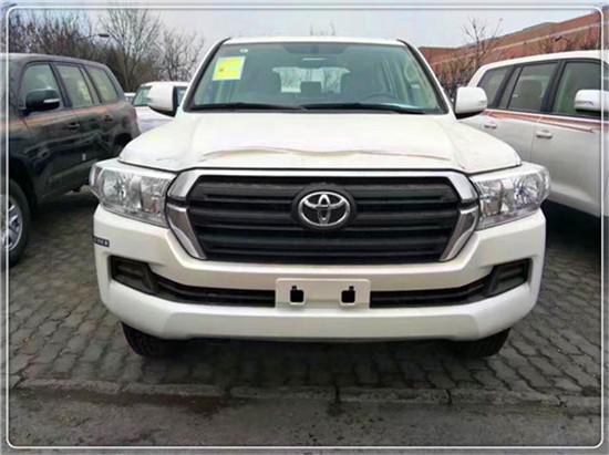 2017款丰田酷路泽4000 中东陆巡特惠价格