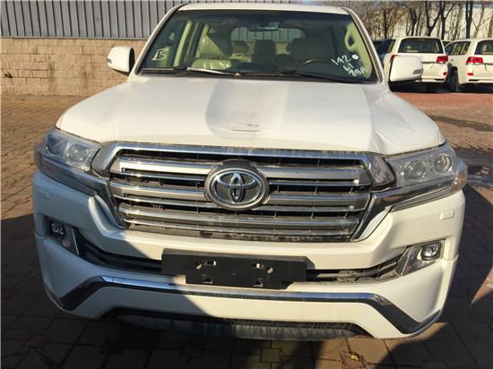 2017款丰田酷路泽4000 进口现车惠满八月