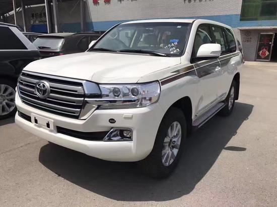 17款丰田酷路泽4000 精英越野十分霸气