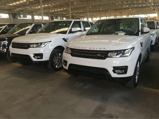 路虎揽胜运动配置丰富 现车低价手续齐全