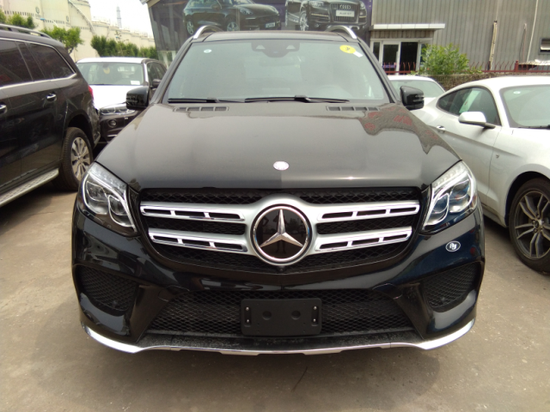 2017款奔驰GLS450加版 配置丰富颜色齐全