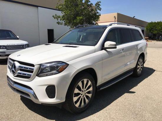 2017款奔驰GLS450SUV 最低价格震撼惊喜