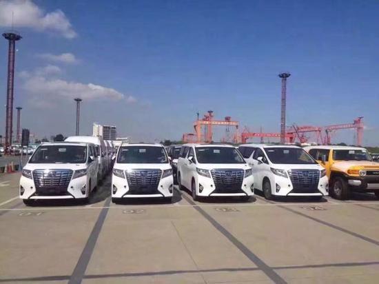 丰田埃尔法全系现车天津展位促销热卖中