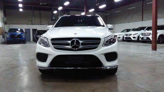 2017款奔驰GLE400现车充足价格优惠促销