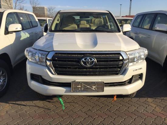 17款丰田兰德酷路泽4000 新款陆巡降价