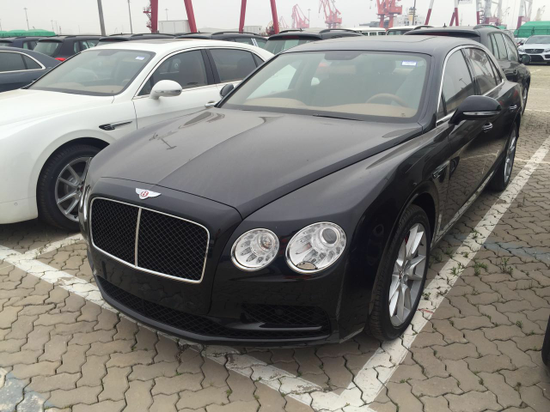 17款宾利飞驰V8S 进口飞驰现车动力超凡