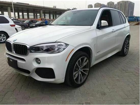 2017款宝马X5现车促销 天津港报价优惠