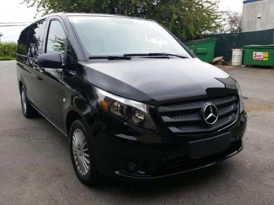 进口奔驰麦特斯商务 现车低价钜惠风暴