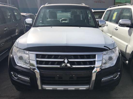 2017款三菱帕杰罗中东版 越野硬汉特价