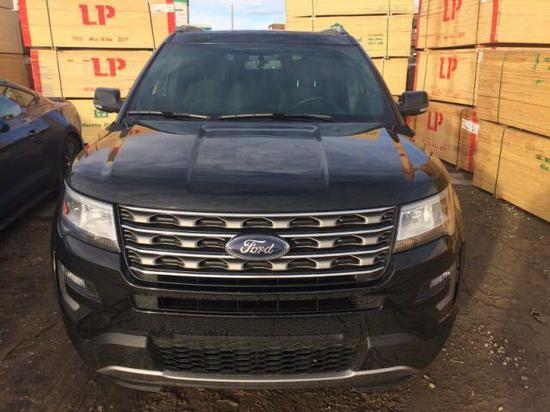 2017款福特探险者加版 2.3T越野价格优