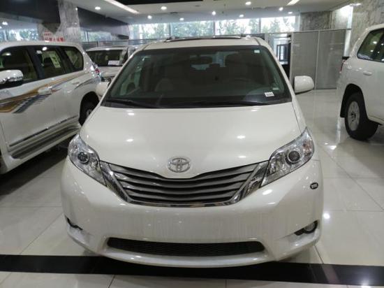 丰田塞纳现车大甩特价促销优惠5万起