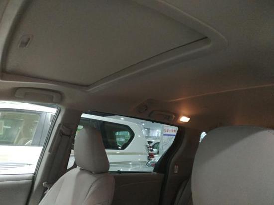 丰田塞纳现车大甩特价促销优惠5万起