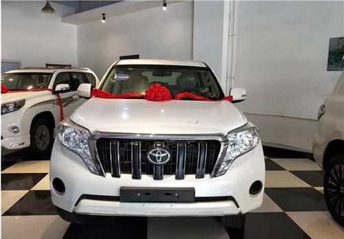 17款丰田霸道4000 中东大空间越野之王