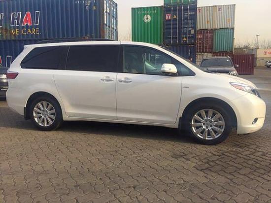 17款丰田塞纳MPV 舒适商务车乐享极致