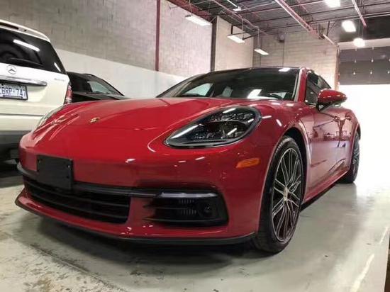 17款保时捷911限量版 享快意的高速之旅