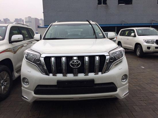 17款丰田霸道2700 中东越野高品质低价格