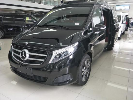 17款奔驰V260高顶商务 改装豪车品质优越