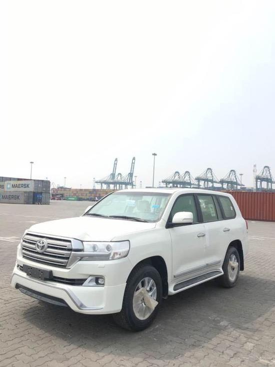 17款丰田酷路泽4000 中东版陆巡超低价