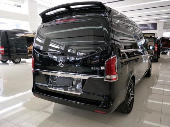 奔驰V260 威霆改装同款内饰 国家授权改装