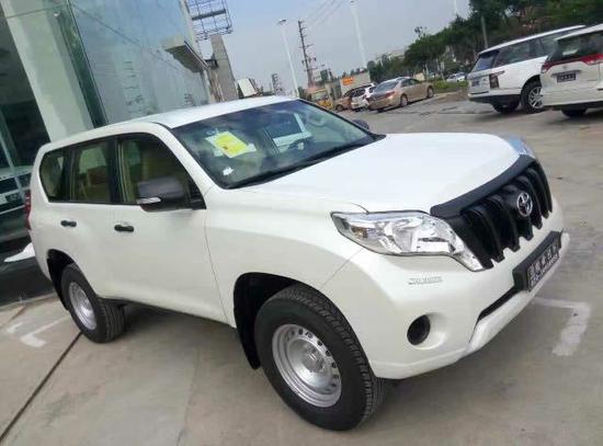 17款丰田霸道3000中东版 现车低价酬宾中