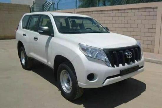 17款丰田霸道2700 中东版霸道轻松驾驭