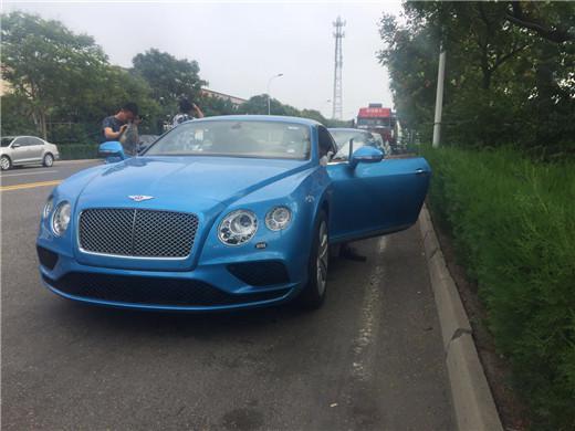 17款宾利欧陆GTS翠鸟蓝限量轿跑最优价