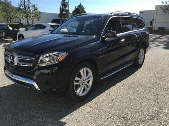 17款奔驰GLS450现车 豪车更具运动气息