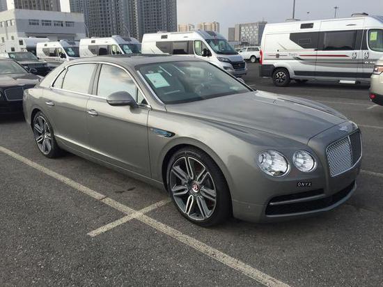 17款宾利飞驰V8S促销 至尊轿跑惠满全月