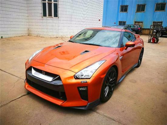 17款日产GTR战神跑车 至强动力碾压一切