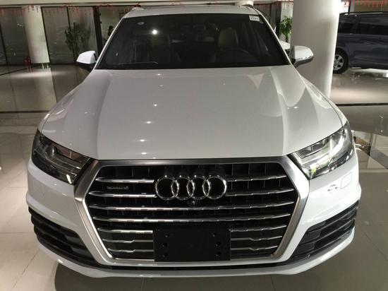 奥迪Q7现车63万起具有出众的越野能力
