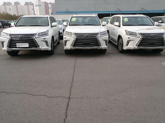 2017款雷克萨斯LX570 高端越野霸气外漏