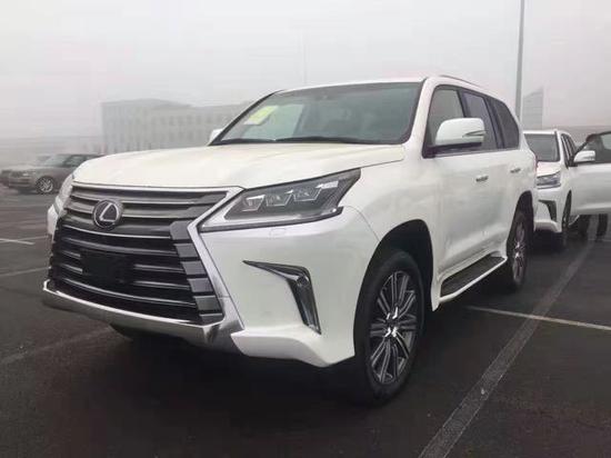 2017款雷克萨斯LX570 豪华内饰十足动力