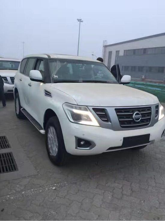 17款尼桑途乐Y62中东版八月购车送装饰