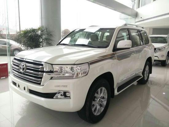 17丰田酷路泽4000报价优异性能稳定操控