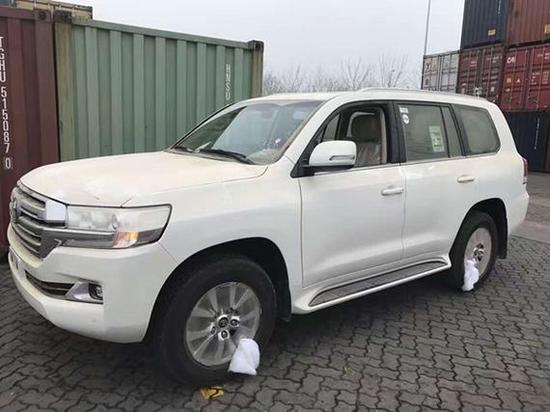 2017款丰田酷路泽5700 霸气顶配越野低价