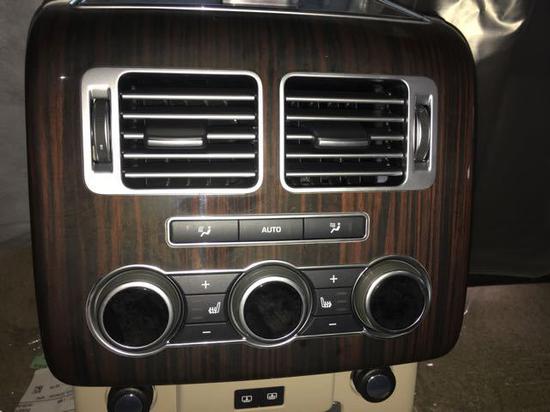 17款路虎揽胜行政3.0创世加长