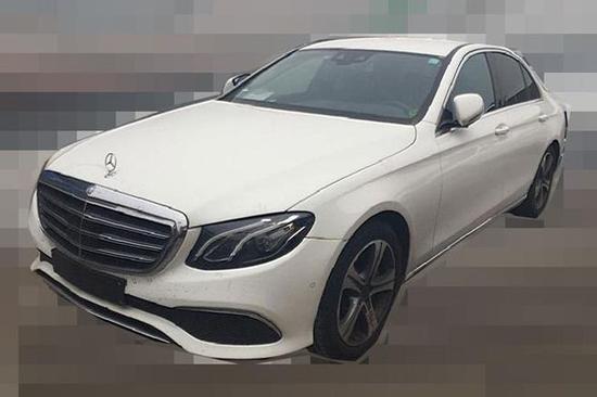 奔驰E级入门版路试谍照曝光 年内将上市