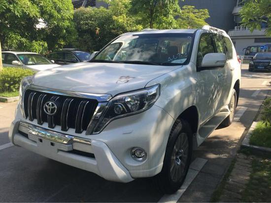 2017款丰田霸道2700 高级越野震撼低价