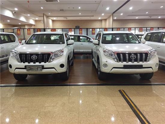 丰田霸道2700提车35万极有越野车的架势