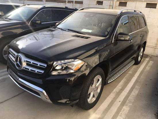 2017款奔驰GLS450 港口现车优惠售全国