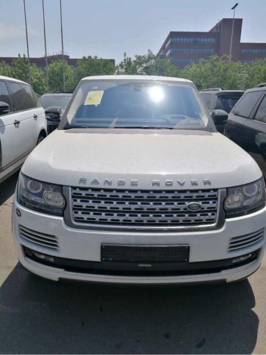 17款路虎揽胜创世加长 大型越野领导风范