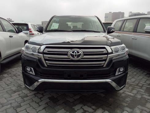 2017款丰田酷路泽5700 EXR现车低价促销