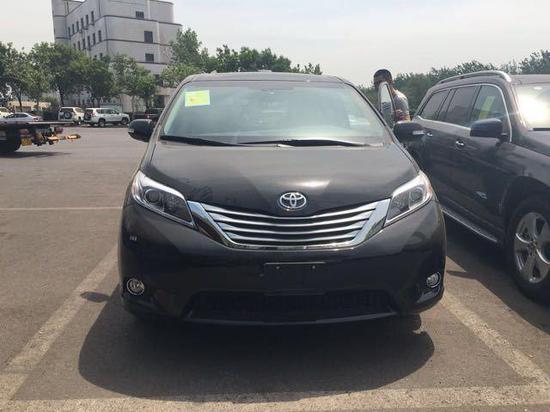 17款丰田塞纳3.5L商务 豪华现车贵族范儿