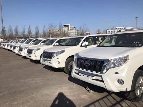 17款丰田霸道2700 中东版SUV裸车最低价