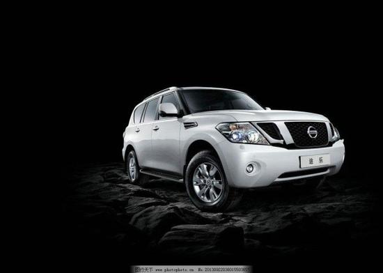 17款日产尼桑途乐 强悍动力设计有内涵